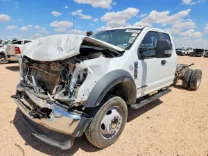 Ford F550 6.7L 8 2022