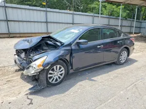Nissan Altima 2.5L 4 2015