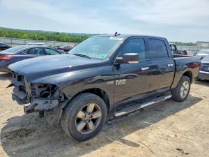 RAM 1500 5.7L 8 2016