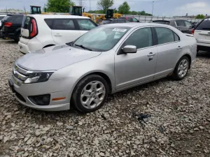 Ford Fusion SE 2.5L 4 2010