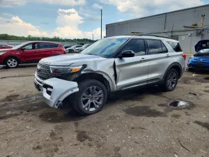 Ford Explorer 2.3L 4 2023
