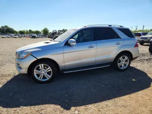 Mercedes-Benz ML 3.5L 6 2015