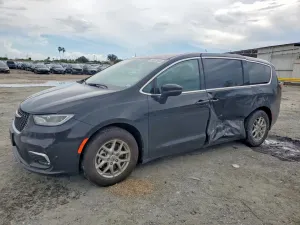 Chrysler Pacifica 3.6L 6 2025