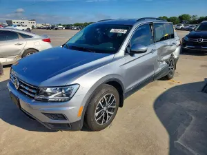 Volkswagen Tiguan 2.0L 4 2021