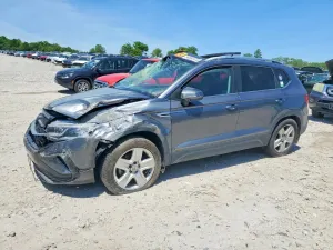 Volkswagen Taos 1.5L 4 2024
