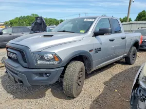 RAM 1500 5.7L 8 2021
