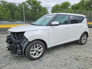 Kia Soul 2.0L 4 2024