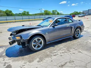 Ford Mustang 4.6L 8 2004