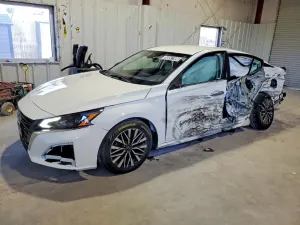 Nissan Altima 2.5L 4 2025