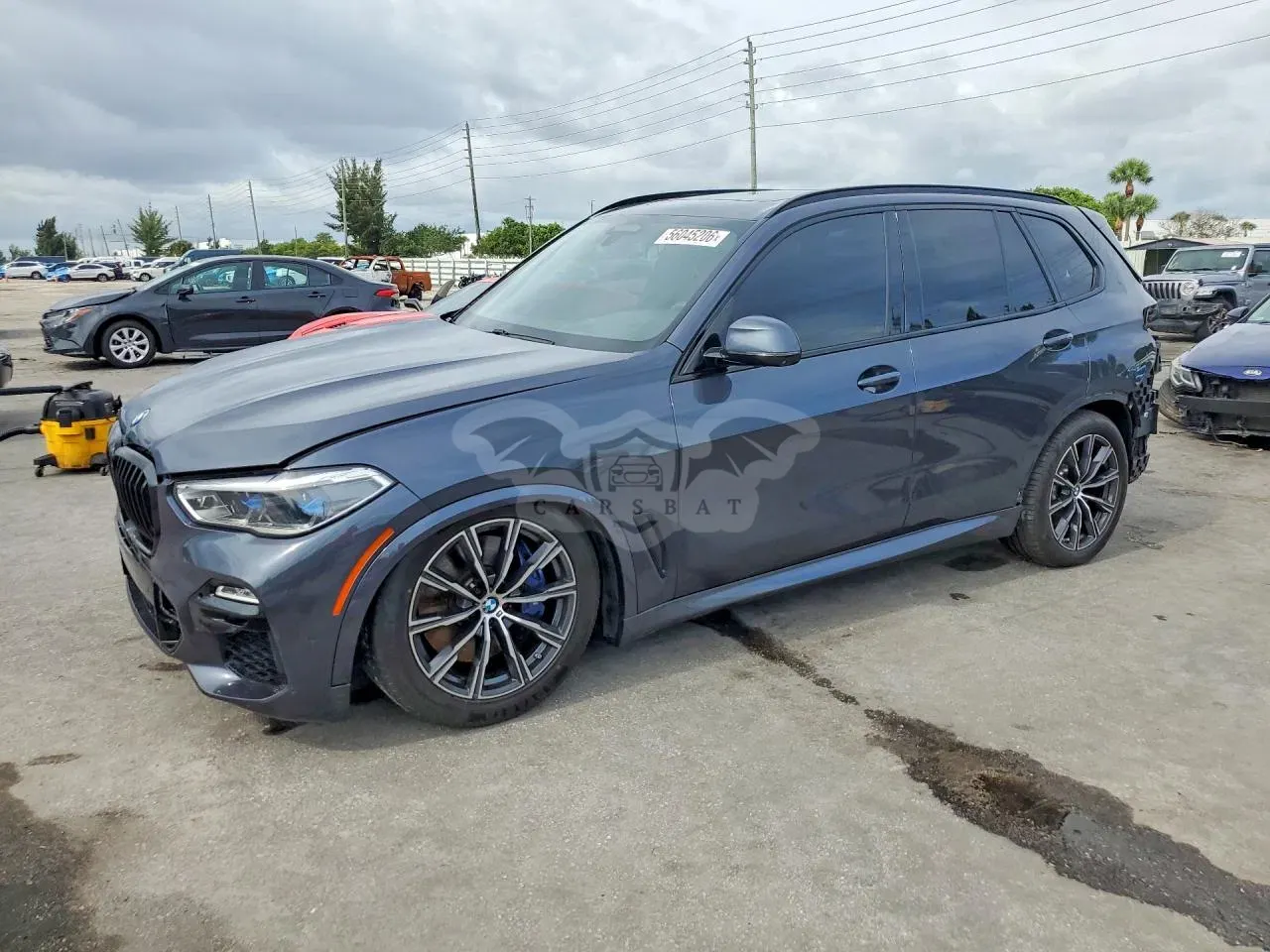 BMW X5 4.4L 8 2021