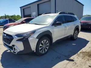 Subaru Outback 2.5L 4 2023