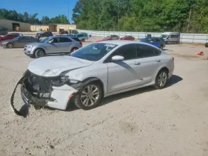Chrysler 200 2.4L 4 2017