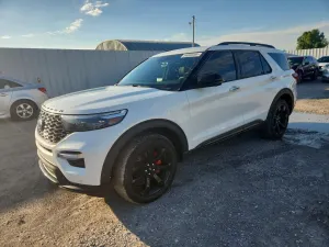 Ford Explorer 3.0L 6 2021