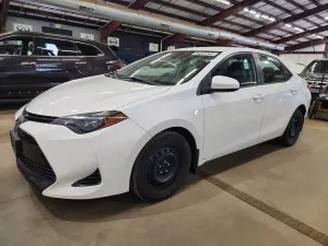 Toyota Corolla 1.8L 4 2018