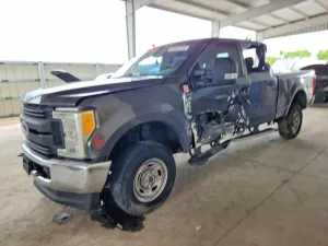 Ford F-250 6.7L 8 2019