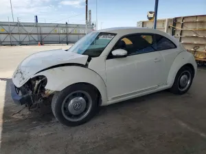 Volkswagen Beetle 2.5L 5 2012