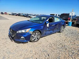 Nissan Altima 2.5L 4 2019