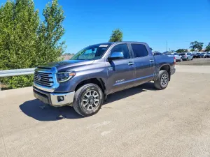 Toyota Tundra 5.7L 8 2019