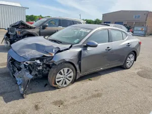 Nissan Sentra 2.0L 4 2025