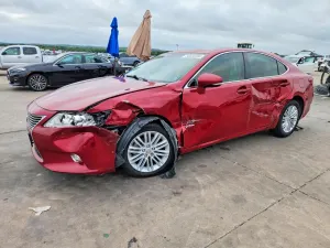 Lexus ES 3.5L 6 2015