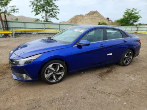 Hyundai Elantra 2.0L 4 2023