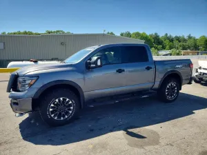 Nissan Titan 5.6L 8 2020