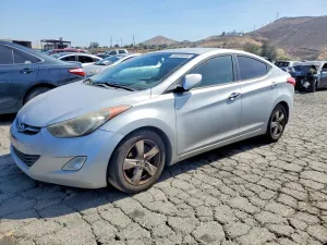 Hyundai Elantra 1.8L 4 2012