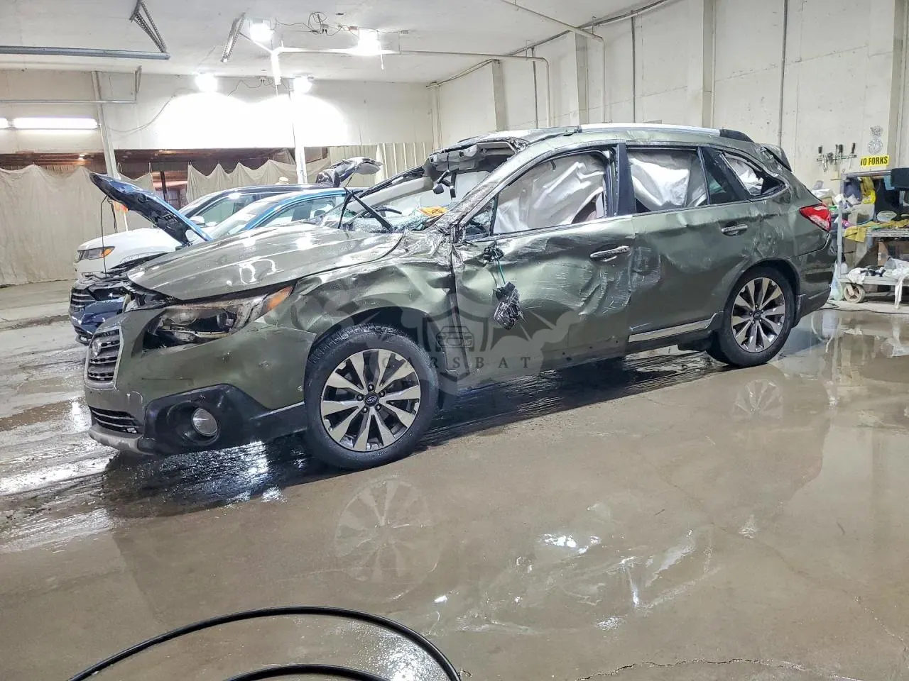 Subaru Outback 3.6L 6 2017
