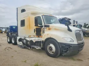 International LT Series 15.0L 6 2023