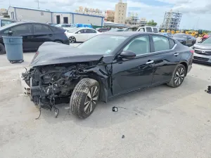 Nissan Altima 2.5L 4 2019