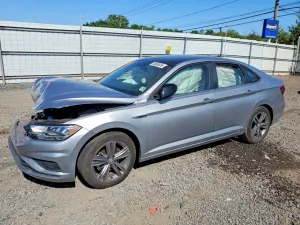 Volkswagen Jetta 1.4L 4 2021
