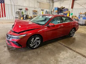 Hyundai Elantra 2.0L 4 2025