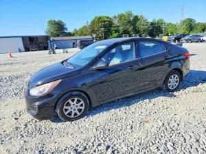 Hyundai Accent 1.6L 4 2013