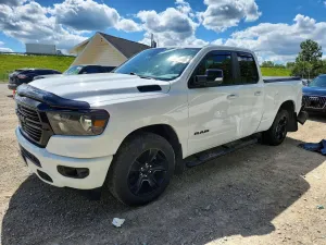 RAM 1500 5.7L 8 2021