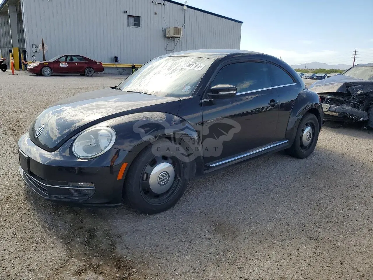 Volkswagen Beetle 2.0L 4 2013