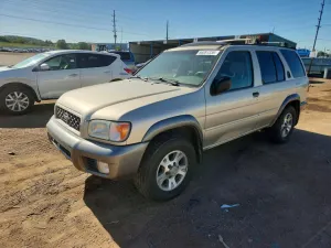 Nissan Pathfinder 3.5L 6 2001