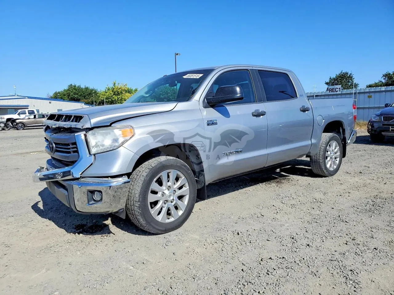 Toyota Tundra 5.7L 8 2015