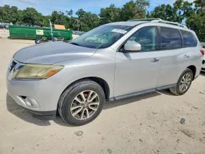 Nissan Pathfinder 3.5L 6 2013