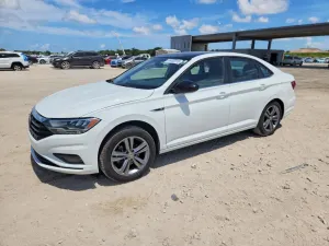 Volkswagen Jetta 1.4L 4 2019
