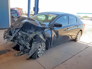 Nissan Sentra 1.8L 4 2017