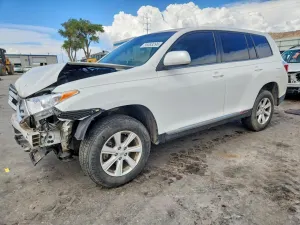 Toyota Highlander 2.7L 4 2013