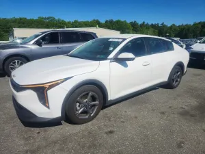 Kia K4 2.0L 4 2025