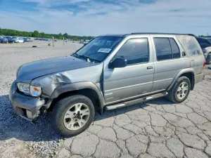 Nissan Pathfinder 3.3L 6 2000