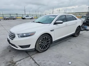 Ford Taurus 3.5L 6 2017