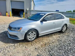 Volkswagen Jetta 1.4L 4 2016