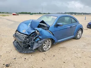 Volkswagen Beetle 1.8L 4 2017