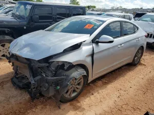 Hyundai Elantra 2.0L 4 2018