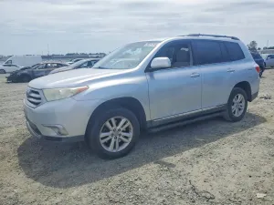 Toyota Highlander 2.7L 4 2013