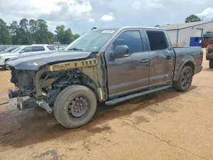 Ford F-150 5.0L 8 2018