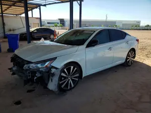 Nissan Altima 2.5L 4 2022